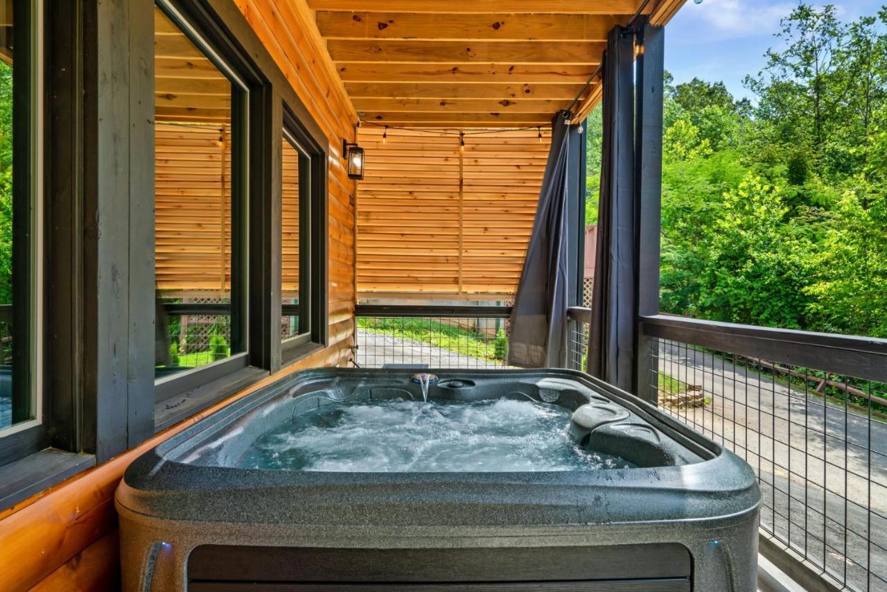 Whispering Pines Villa Sevierville Exteriör bild